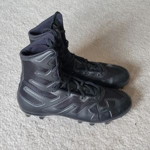 Under Armour Highlight MC Cleats Size 8
